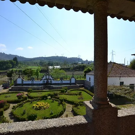 Casa Do Ribeiro Bed and Breakfast