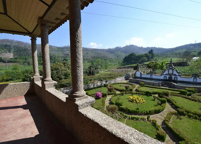 Bed & Breakfast Casa Do Ribeiro Guimarães