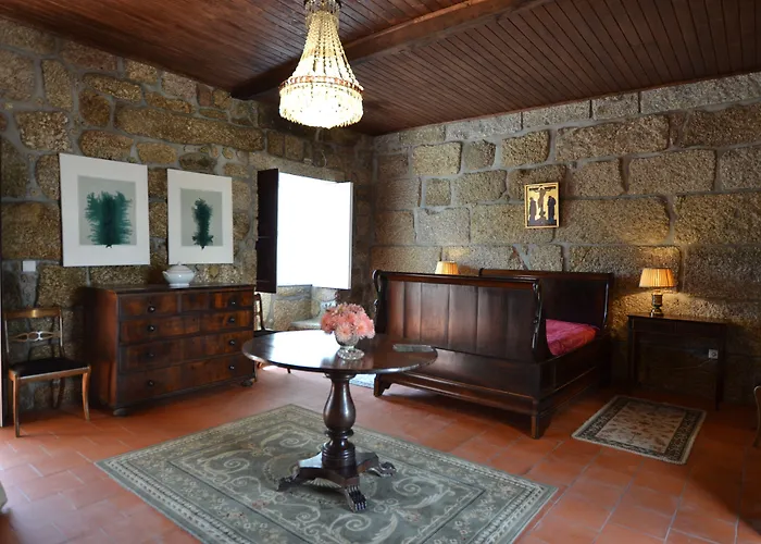 Casa Do Ribeiro Bed & Breakfast 3*