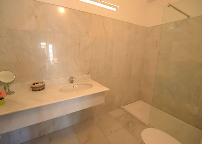 Bed & Breakfast Casa Do Ribeiro Guimarães